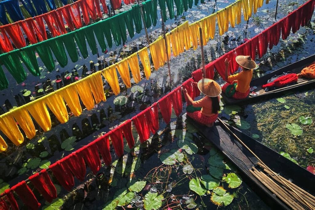 Lotus weaving in Inpawkhon Village, Inle Lake
