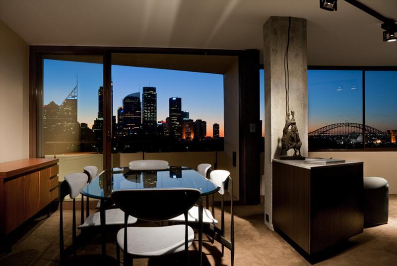 Sydney Villa 594 city-view apartment in Potts Point