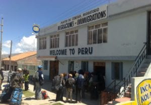 Peru bolivia border crossing