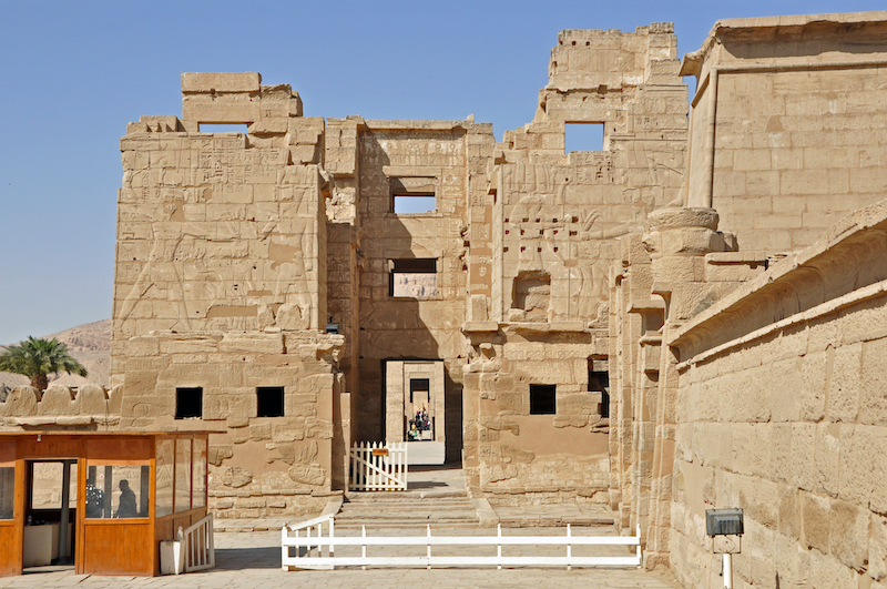 Luxor Travel Guide