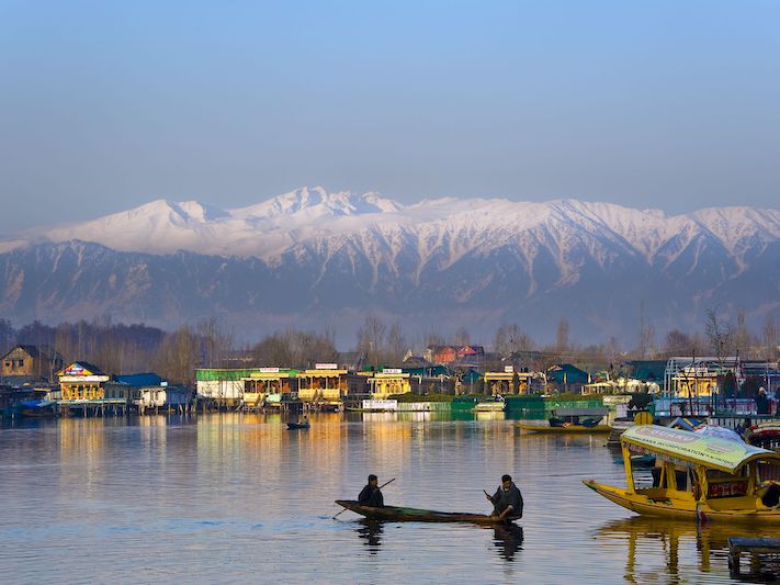 Top 8 Most Romantic Places for A Luxury Indian Honeymoon